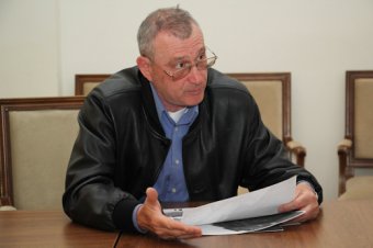 Городской голова Одессы провел личный прием граждан (фото)