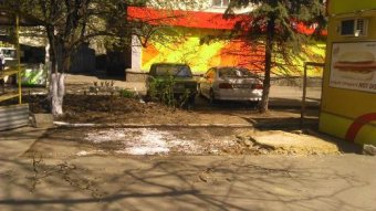 Одесские власти отчитываются о демонтаже незаконно установленных торговых ларьков (фото)