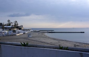 В Аркадии ведутся работы по обустройству нового муниципального пляжа