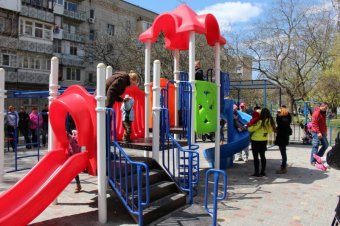 Одесские "сильноукраинцы" преподнесли подарок Ильичевску