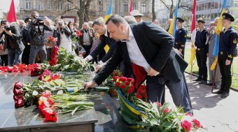 Одесситы почтили память жертв Чернобыля
