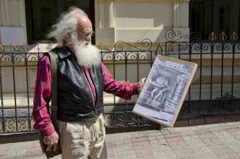 Знаменитые одесские атланты нуждаются в реставрации (фото)