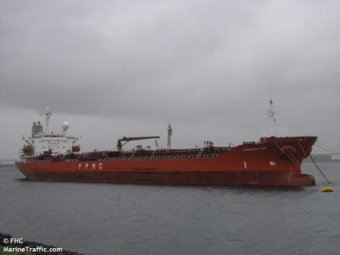 12 украинских моряков борются за зарплату под арестом в Шардже