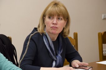 Олег Этнарович: "Городскую программу обеспечения жильем детей-сирот необходимо продолжать"