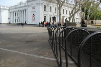 В центре Одессы появилась велопарковка (фото)