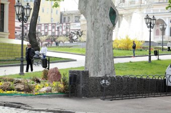 В центре Одессы появилась велопарковка (фото)