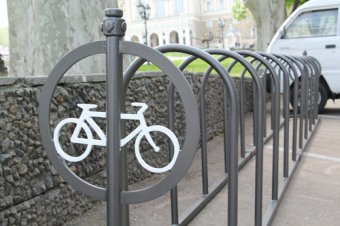 В центре Одессы появилась велопарковка (фото)