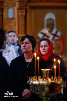В Одессе совершены заупокойные богослужения по жертвам трагедии 2 мая (фото)