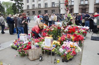 Одесситы почтили память погибших 2 мая (фото)