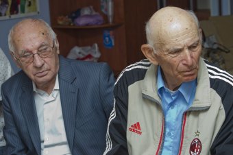 Ветераны спорта чествуют ветеранов войны (фото)