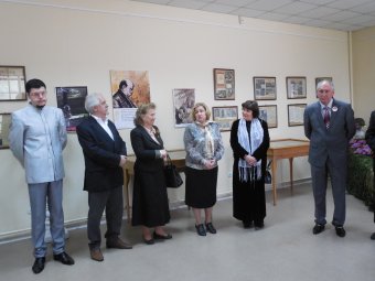 «Война-Украина-Победа!»: В Одессе открылась выставка уникальных военных материалов (фото)