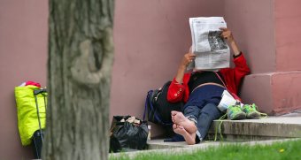 В выходной у фонтана