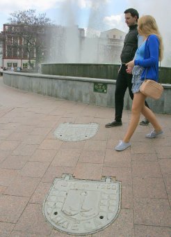 В выходной у фонтана