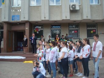 Одесские школьники представили патриотический флешмоб к 70-летию Победы (фото)