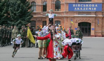Сегодня прошло торжественное открытие Финала ІІ этапа Всеукраинской детско-юношеской военно-патриотической игры «Сокол»  (фото)