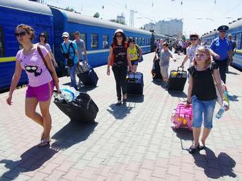 В Одессе несовершеннолетние дети-переселенцы не могут оформить соцвыплаты
