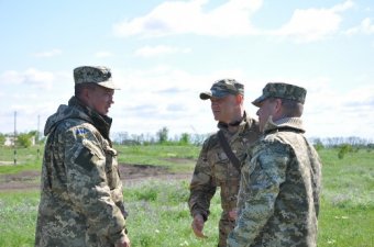 Геннадий Труханов и Сергей Гайдук проинспектировали ход подготовки подразделений морской пехоты украинского флота (фото)