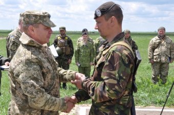 Геннадий Труханов и Сергей Гайдук проинспектировали ход подготовки подразделений морской пехоты украинского флота (фото)