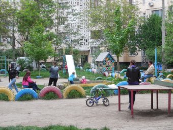 К лету дворы Суворовского района полностью преобразятся