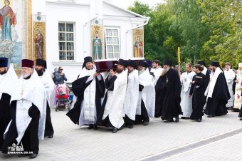 Сегодня Одесса простилась с архимандритом Никоном (фото)