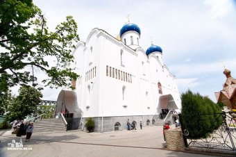 Сегодня Одесса простилась с архимандритом Никоном (фото)