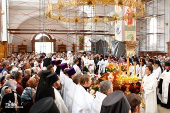 Сегодня Одесса простилась с архимандритом Никоном (фото)
