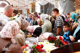 Сегодня Одесса простилась с архимандритом Никоном (фото)