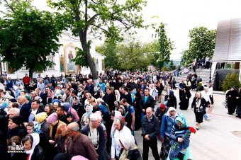 Сегодня Одесса простилась с архимандритом Никоном (фото)