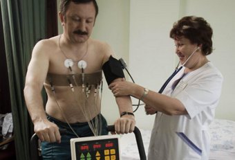 Кардиолог: После острого коронарного синдрома пациент проходит длительную реабилитацию
