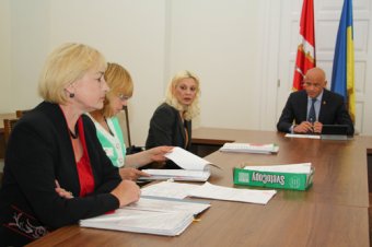 Мэр Одессы Геннадий Труханов провел личный прием граждан. О чем говорили? (фото)