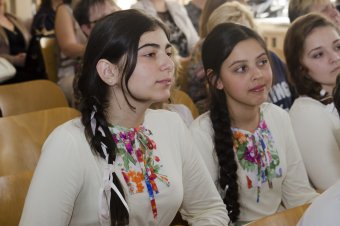 В школе Столярского проходит второй этап фестиваля "Одесса зажигает звезды"