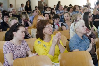 В школе Столярского проходит второй этап фестиваля "Одесса зажигает звезды"