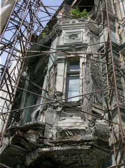 Дом-призрак в центре Одессы