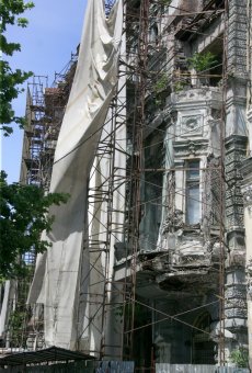 Дом-призрак в центре Одессы