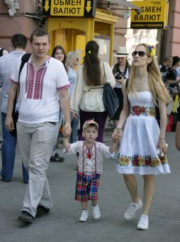 Марш вышиванок