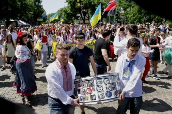 Марш вышиванок