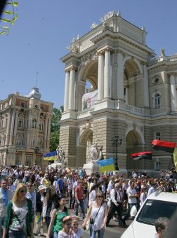 Марш вышиванок