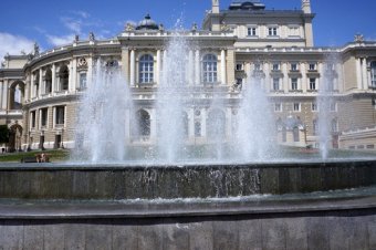 Одесские власти отчитались о подготовке фонтанов к летнему периоду (фото)