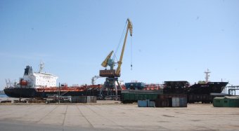 Ильичевский морской порт принял очередные танкеры-гиганты (фото)