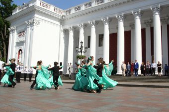 Геннадий Труханов: Городская власть сегодня делает ставку на талантливую молодежь (фото)