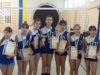 Юные одесситки успешно выступили в турнире по волейболу