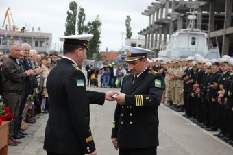 Моряки-пограничники отмечают свой профессиональный праздник (фото)