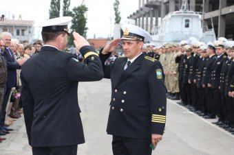Моряки-пограничники отмечают свой профессиональный праздник (фото)