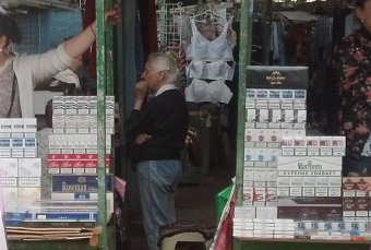 ДемАльянс обвиняет Катеринчука в "крышевании" табачной контрабанды (фото)