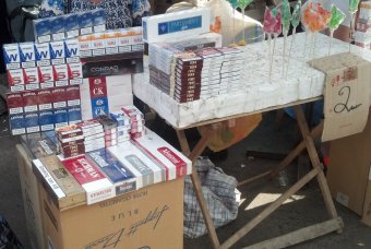 ДемАльянс обвиняет Катеринчука в "крышевании" табачной контрабанды (фото)