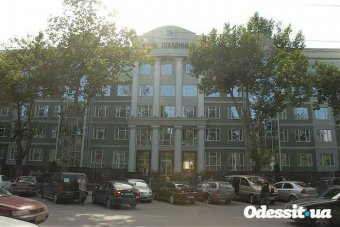 В банке "Пивденный" бомбы не оказалось, но, оказалось, что сотрудники банка могут очень быстро провести эвакуацию