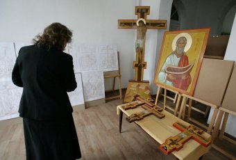 Сегодня в Свято-Архангело-Михайловском женском монастыре состоялся первый выпуск иконописцев (фото)