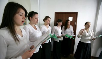Сегодня в Свято-Архангело-Михайловском женском монастыре состоялся первый выпуск иконописцев (фото)