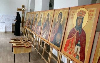 Сегодня в Свято-Архангело-Михайловском женском монастыре состоялся первый выпуск иконописцев (фото)