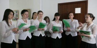 Сегодня в Свято-Архангело-Михайловском женском монастыре состоялся первый выпуск иконописцев (фото)